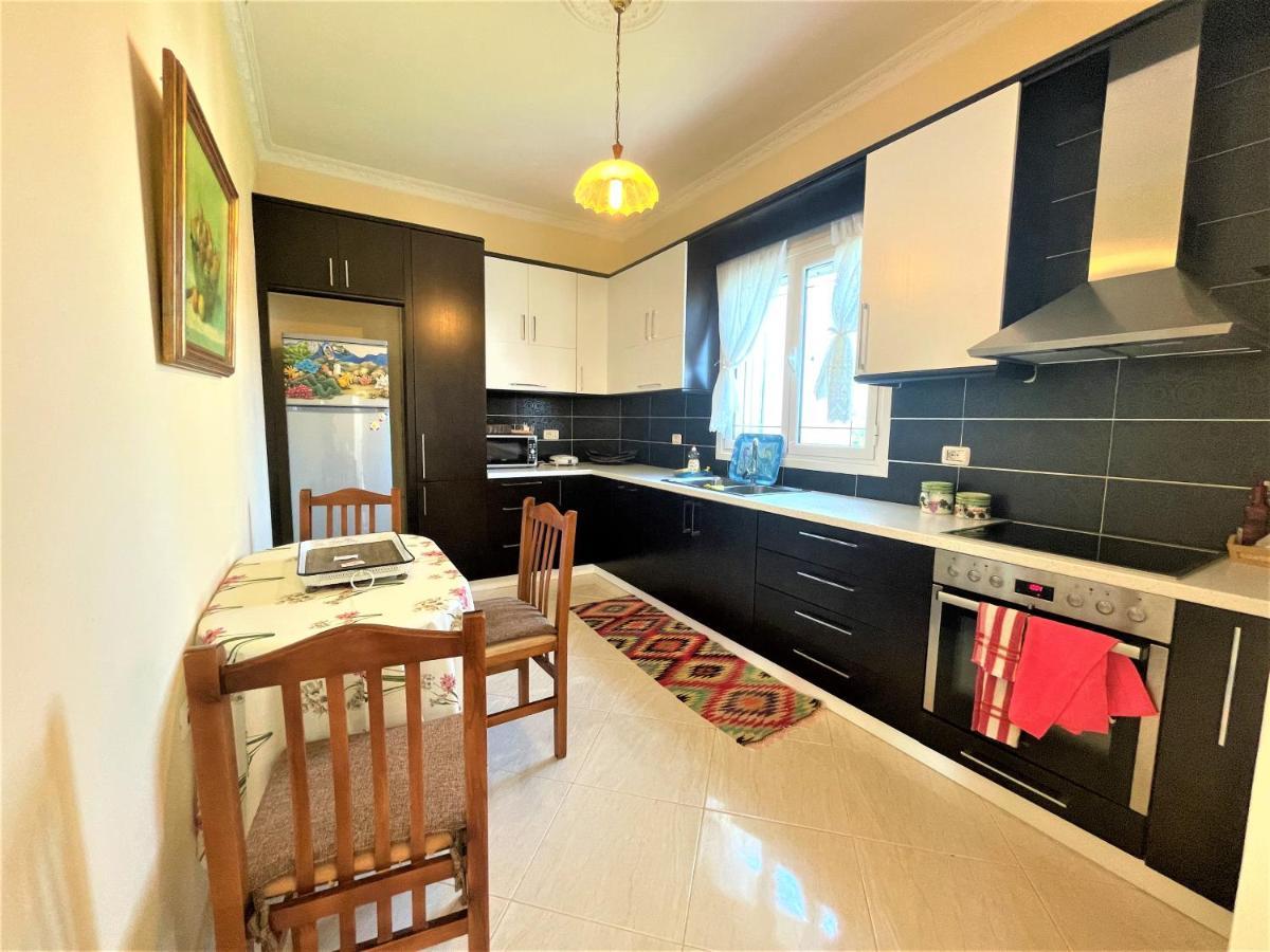 Villa Iremia Family Holidays Vlorë Extérieur photo